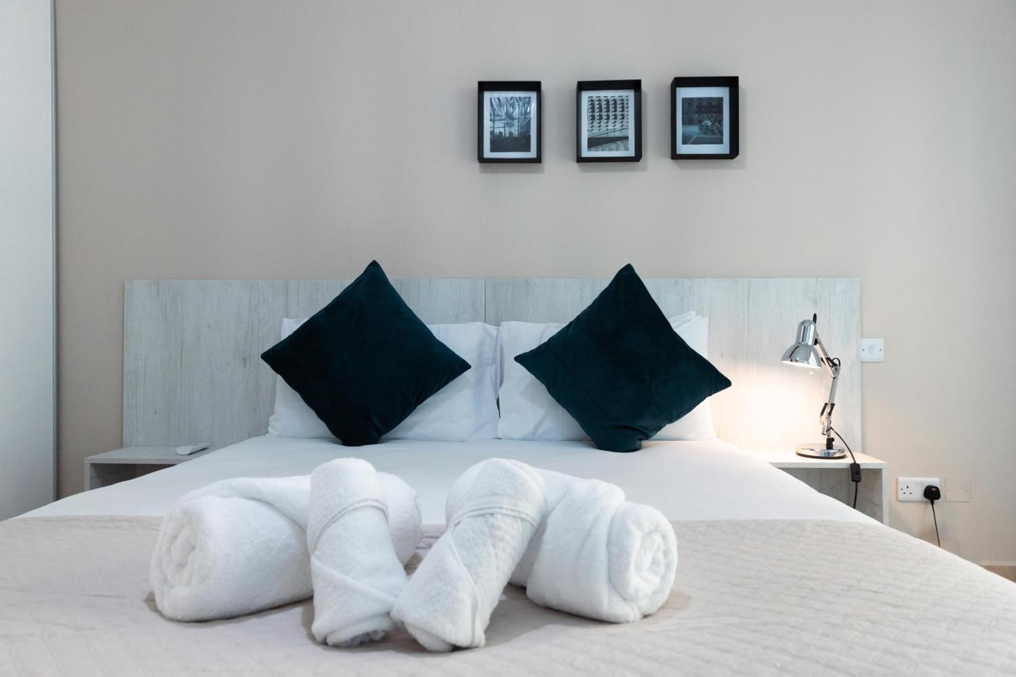 Luxury Seafront 3Br With Pool By Arcobnb สลีมา ภายนอก รูปภาพ