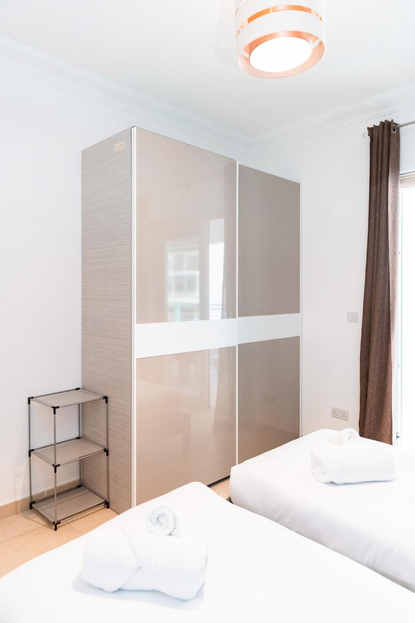 Luxury Seafront 3Br With Pool By Arcobnb สลีมา ภายนอก รูปภาพ