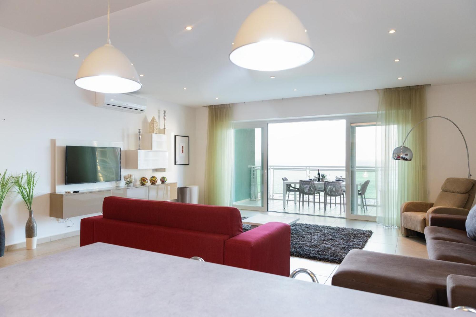 Luxury Seafront 3Br With Pool By Arcobnb สลีมา ภายนอก รูปภาพ
