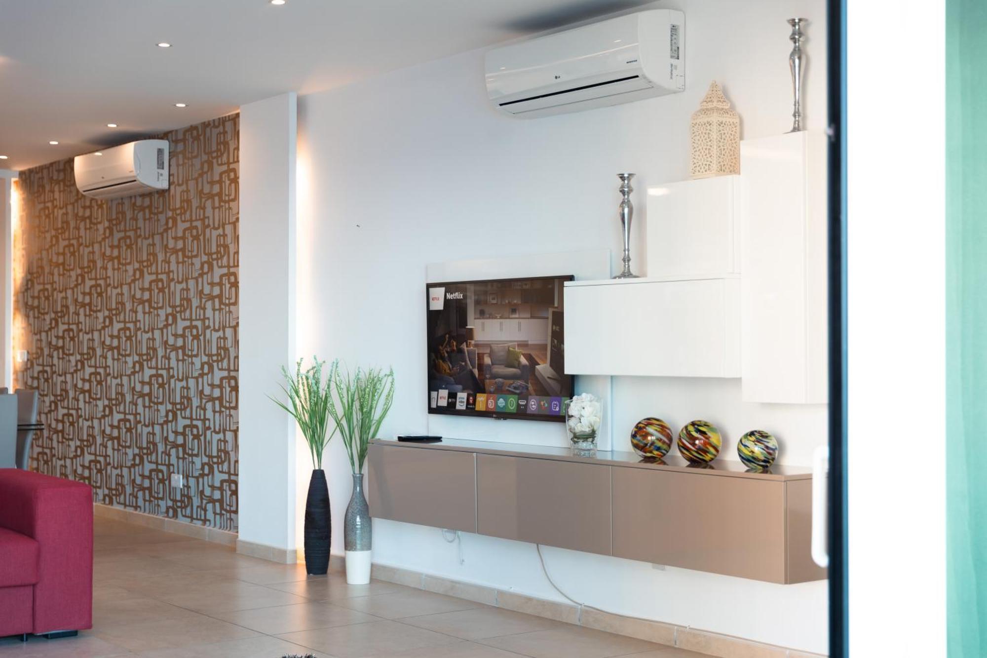Luxury Seafront 3Br With Pool By Arcobnb สลีมา ภายนอก รูปภาพ