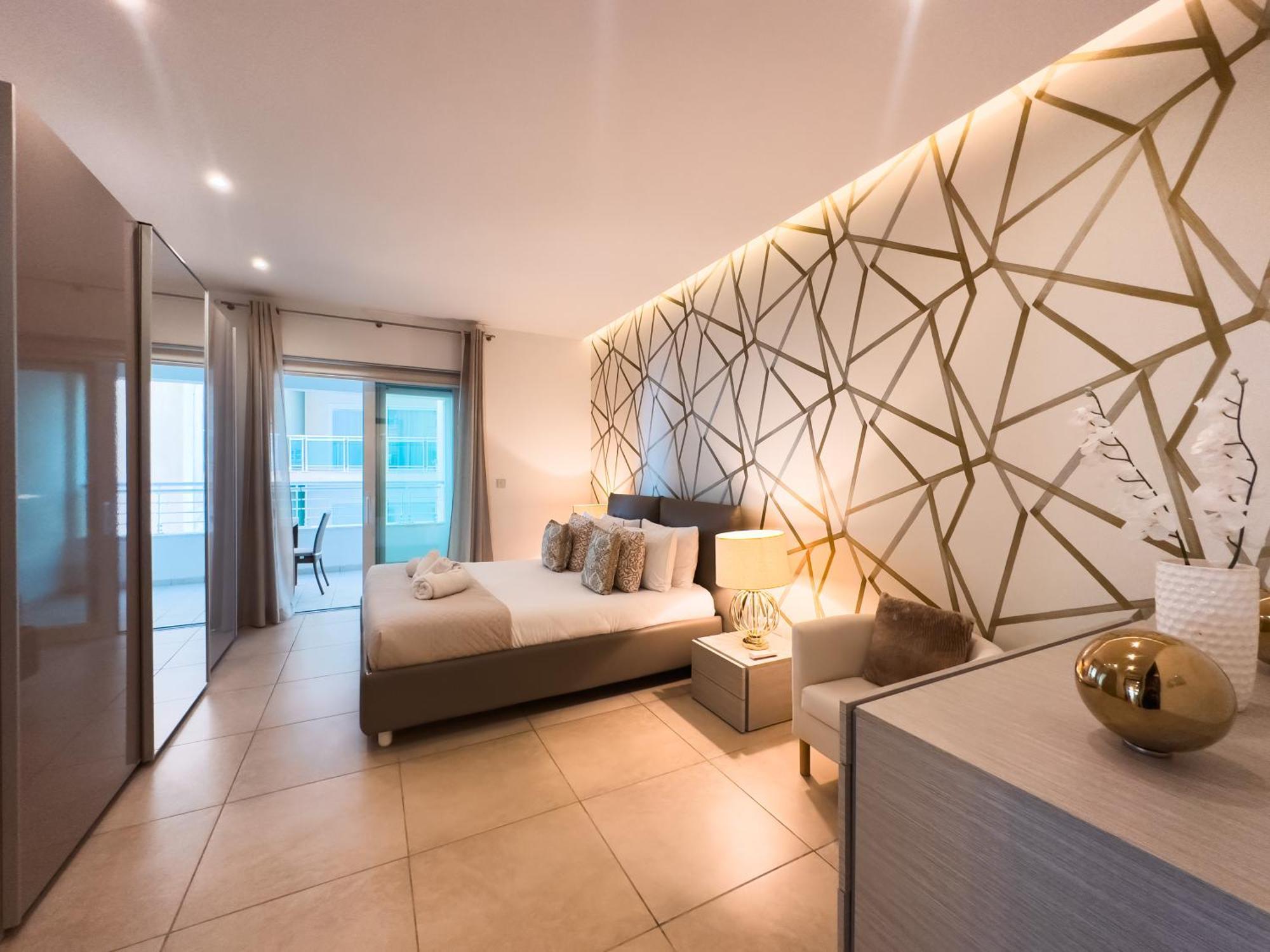 Luxury Seafront 3Br With Pool By Arcobnb สลีมา ภายนอก รูปภาพ
