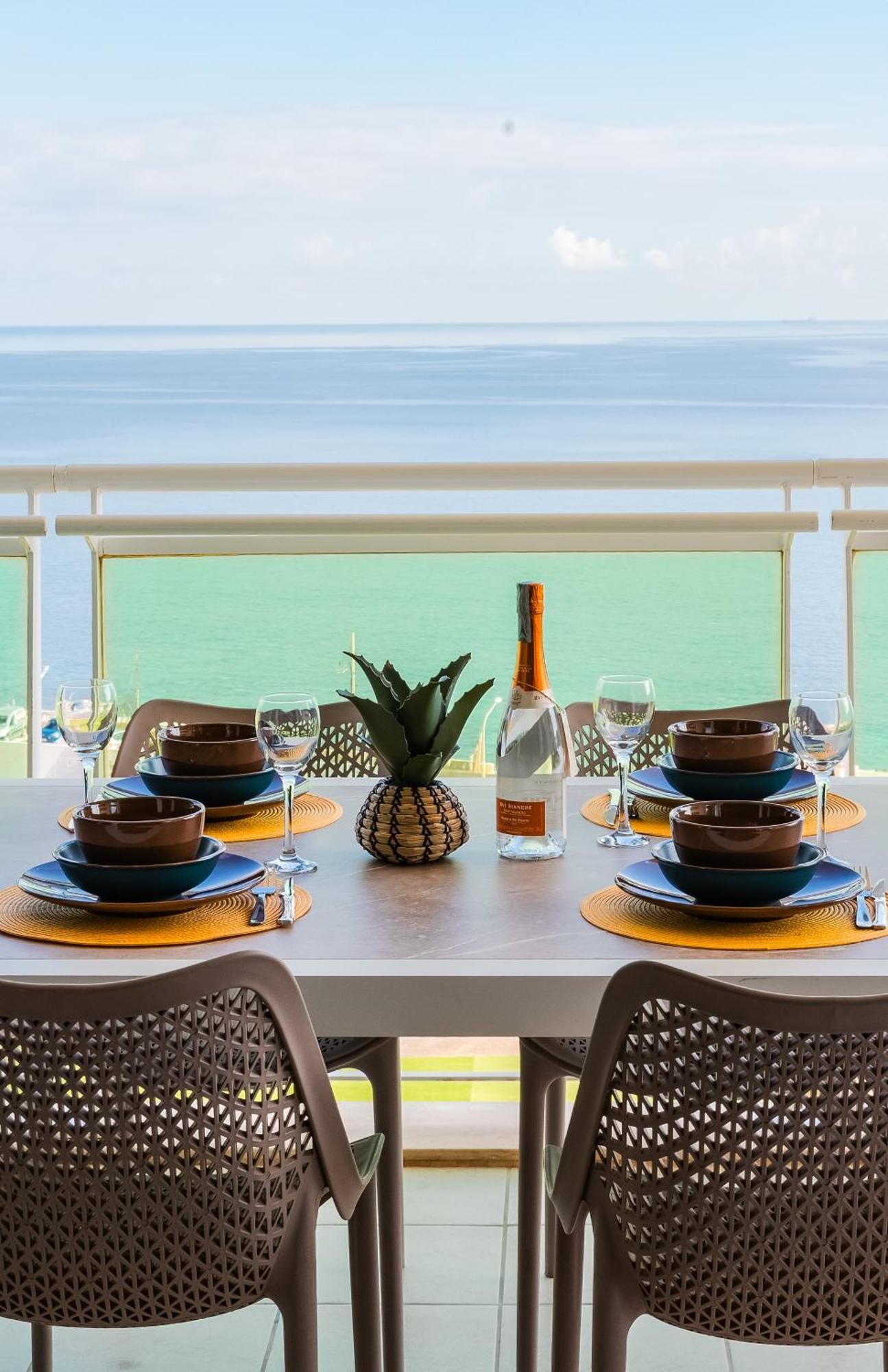 Luxury Seafront 3Br With Pool By Arcobnb สลีมา ภายนอก รูปภาพ